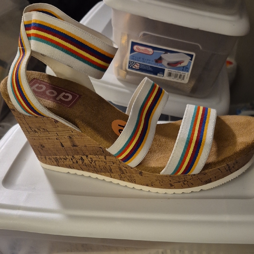 Colorful Stripe Wedge Sandals